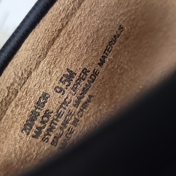 Kelly & Katie Loafers, Size 9.5 - Picture 9 of 10